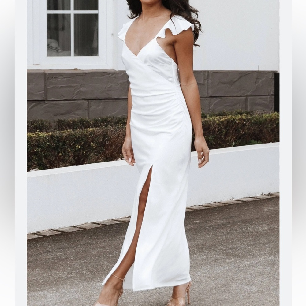 Peony Frill Cap Sleeve Maxi Dress - Off White